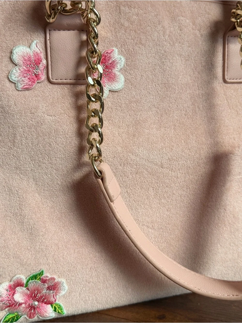 Customer Juicy Couture Cherry Blossom Pink Beach Tote